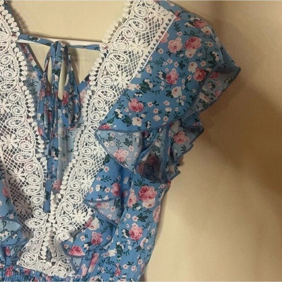 Shein | Dress - Picture 4 of 4